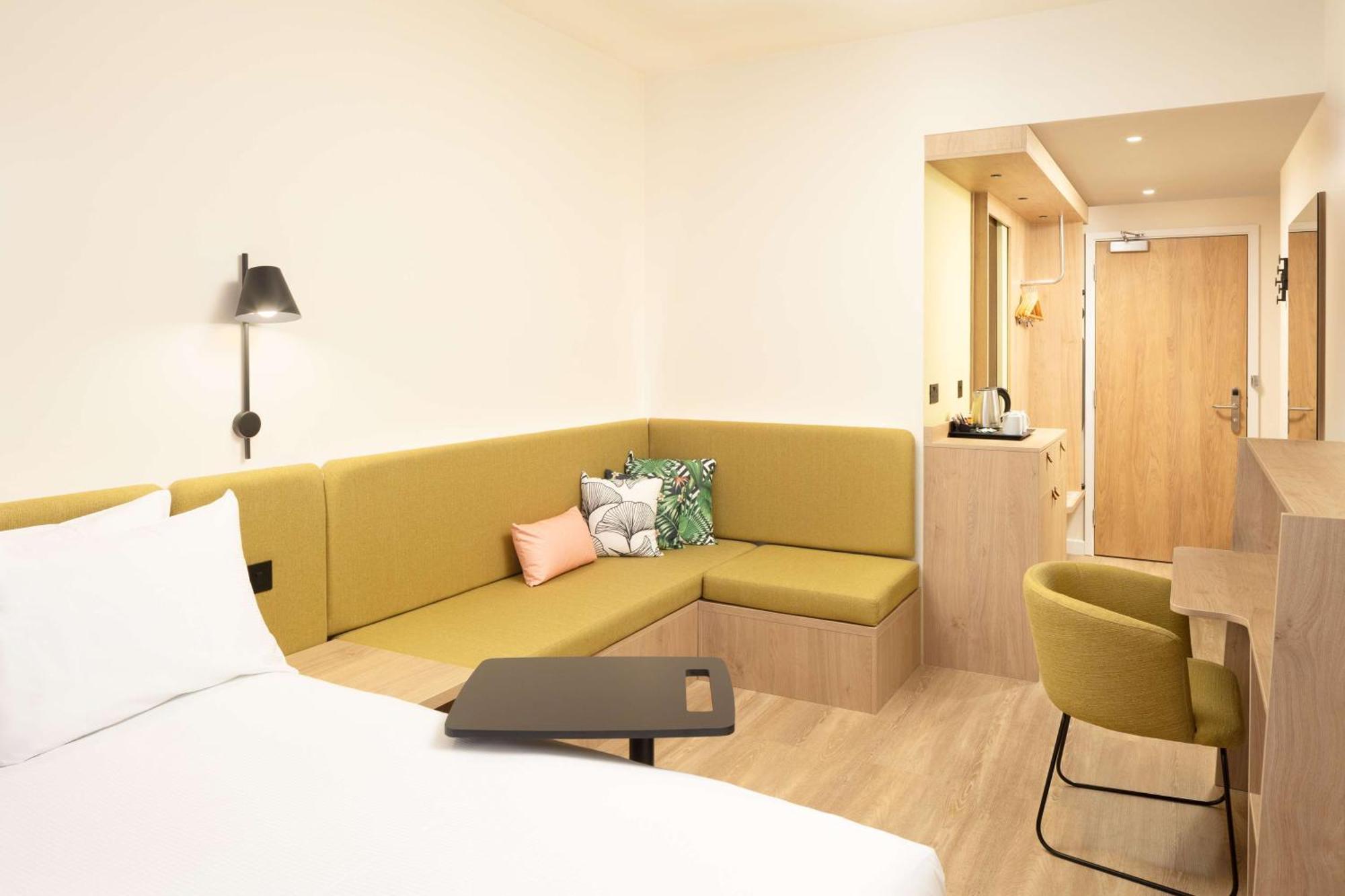 Hampton By Hilton London Old Street Hotel Exterior photo