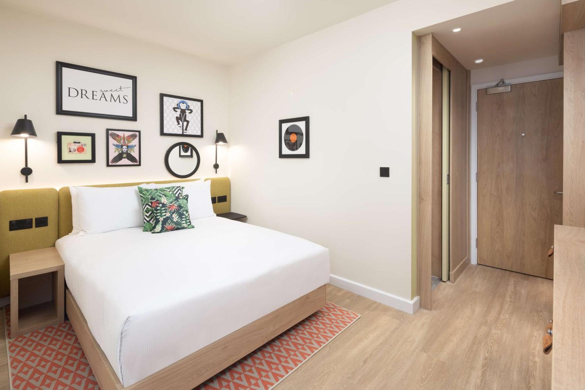 Hampton By Hilton London Old Street Hotel Exterior photo