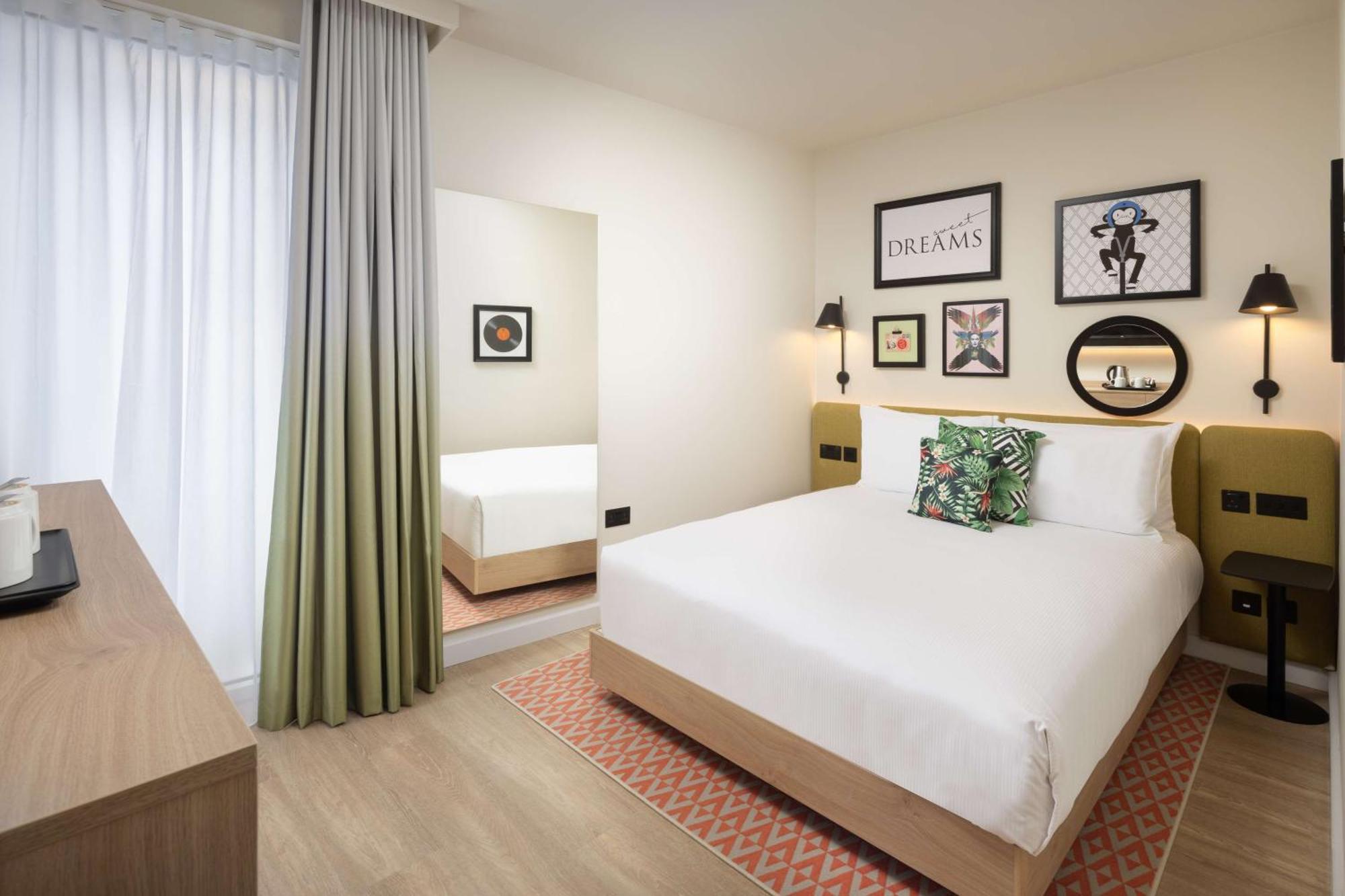 Hampton By Hilton London Old Street Hotel Exterior photo