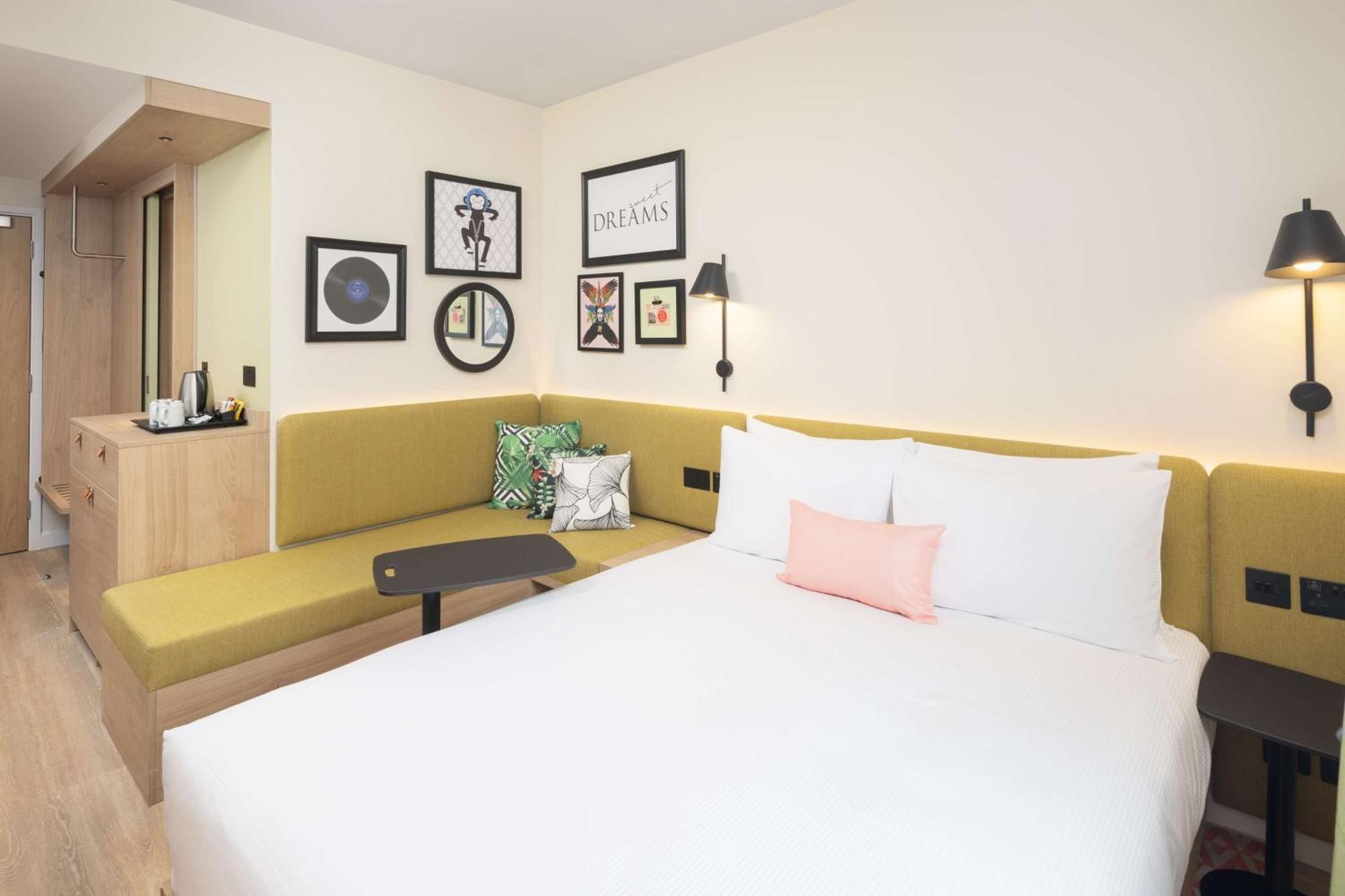 Hampton By Hilton London Old Street Hotel Exterior photo